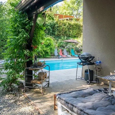 Quiet With Large Pool, Cleaning Included Casa vacanze
