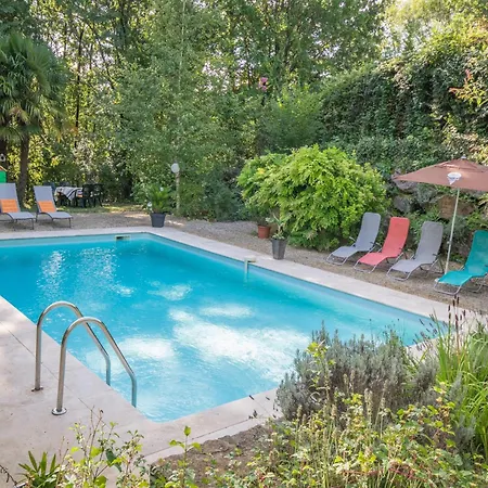 Quiet With Large Pool, Cleaning Included Casa vacanze Saint-Martin-le-Redon
